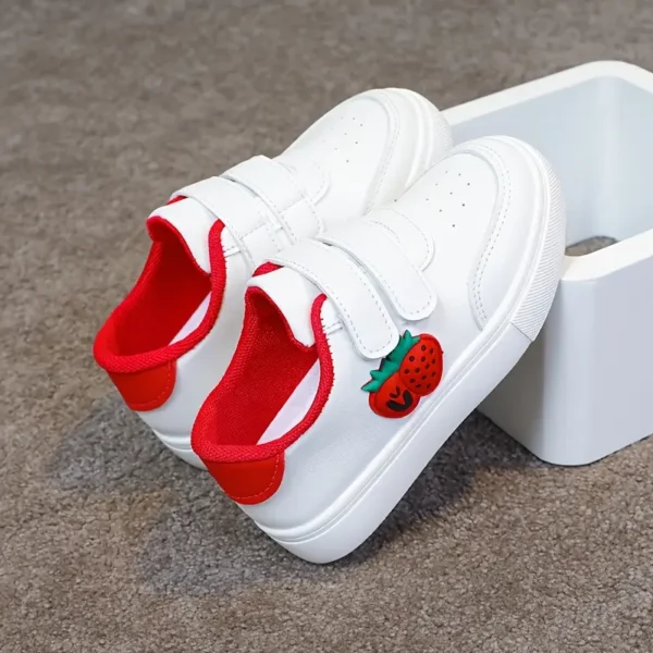 Casual Fashion Sneakers, Strawberry Design, Lightweight And Comfortable, Suitable for All Seasons. – Image 3